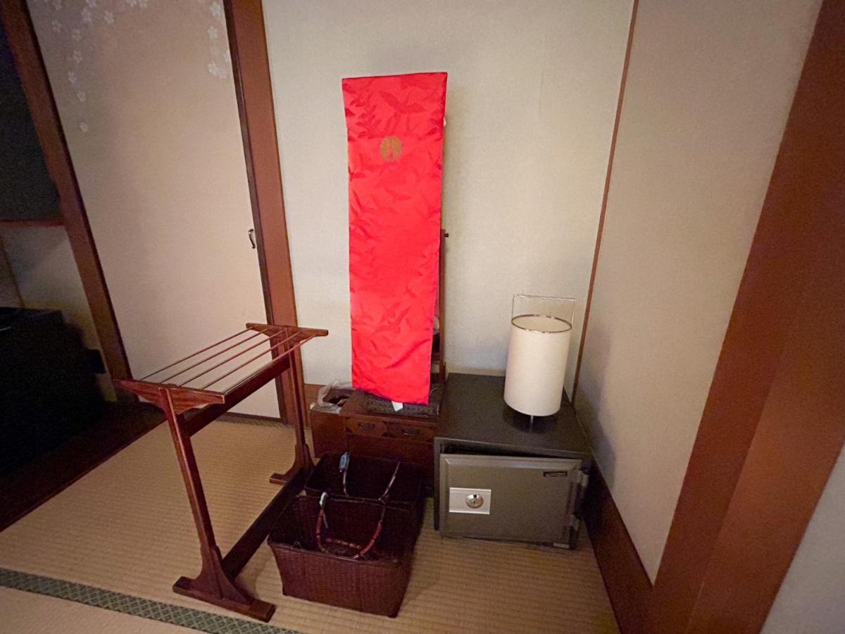 Sangai Ryokan Gotsu Dış mekan fotoğraf