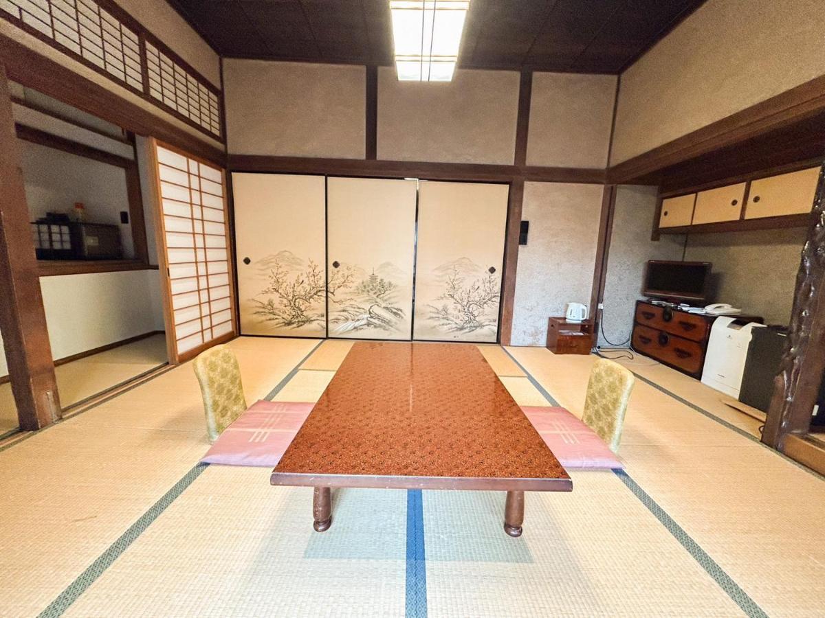 Sangai Ryokan Gotsu Dış mekan fotoğraf